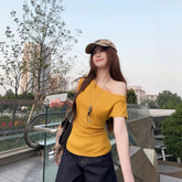 Women's Short-sleeved T-shirt Off-the-shoulder Fitted Waist Top
