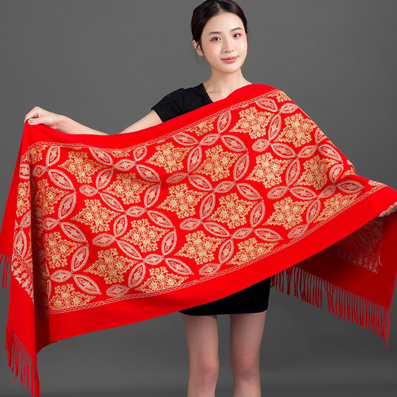 Autumn Winter Embroidered Golden Silk Lily Design In Xinjiang Cashmere