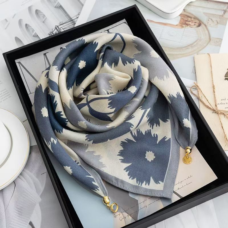 Thermal Square Scarf With Magnetic Clasp Triangular Silk Scarf Cotton Neck Warmer For Women