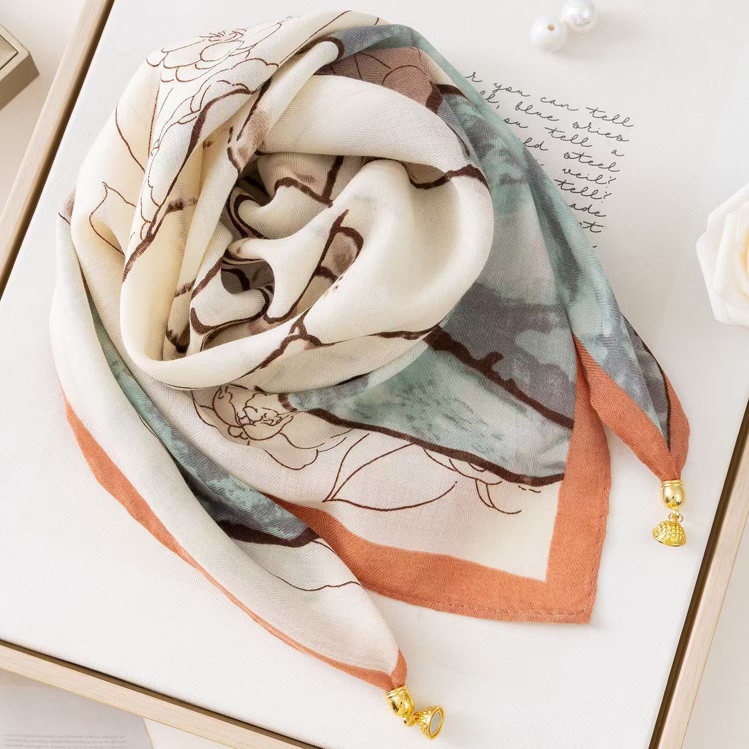 Thermal Square Scarf With Magnetic Clasp Triangular Silk Scarf Cotton Neck Warmer For Women
