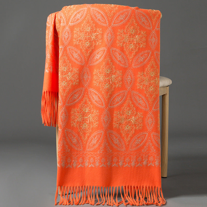 Autumn Winter Embroidered Golden Silk Lily Design In Xinjiang Cashmere